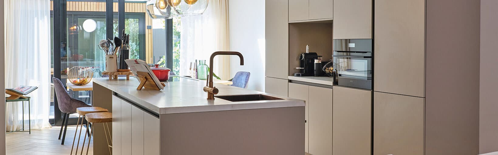 Beige keuken